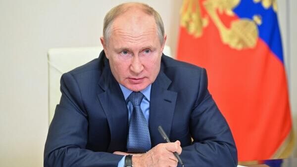 LIVE: Путин проводит совещание с членами Правительством РФ и руководством Единой России