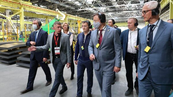 Губернатор Самарской области Дмитрий Азаров во вторник дал старт крупному производству металлических дверей в Тольятти