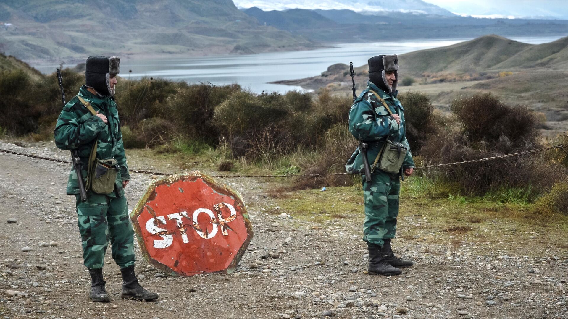 Военнослужащие пограничных войск Азербайджана на границе с Ираном в Джебраильском районе. - РИА Новости, 1920, 13.10.2021