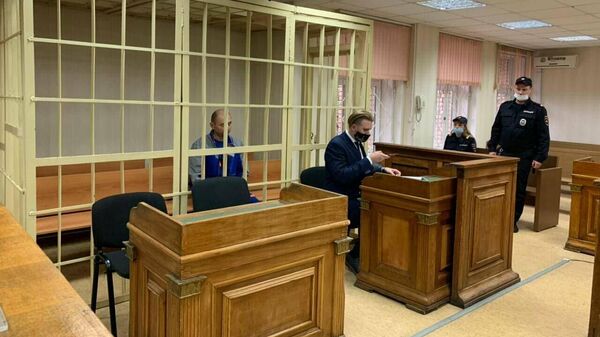 Антон Котов, обвиняемый по уголовному делу о смерти женщины и девочки из-за отравления арбузом, во время избрания меры пресечения в Пресненском суде Москвы