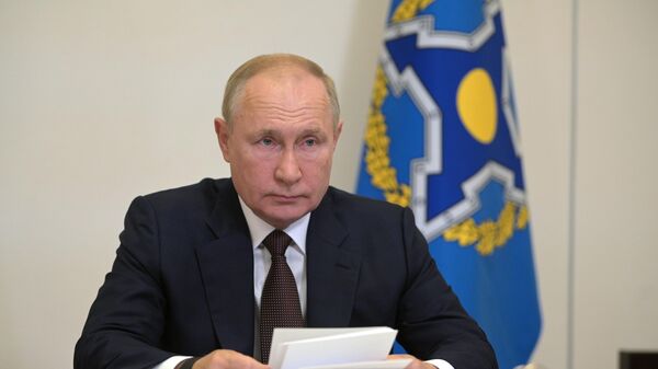 Президент РФ Владимир Путин в режиме видеоконференции принимает участие в заседании лидеров стран ОДКБ