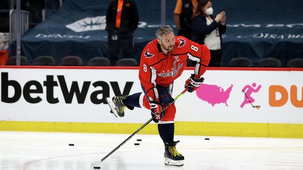 Нападающий клуба НХЛ Вашингтон Кэпиталз Александр Овечкин