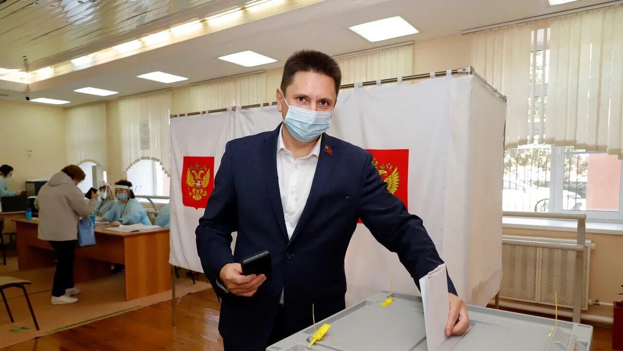 В Кузбассе открылись 1676 постоянных и 19 временных избирательных участков - РИА Новости, 1920, 17.09.2021