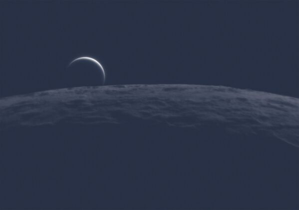 Работа фотографа из Франции Nicolas Lefaudeux Beyond the Limb, победившая в категории Наша Луна в фотоконкурсе Astronomy Photographer of the Year 13