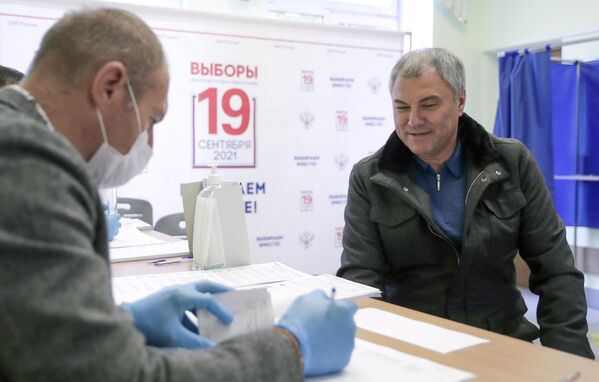 Председатель Государственной Думы РФ Вячеслав Володин на избирательном участке в Москве