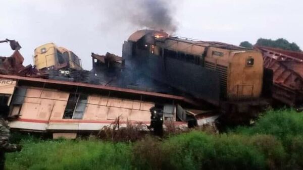 Место столкновения грузовых поездов в Гвинее