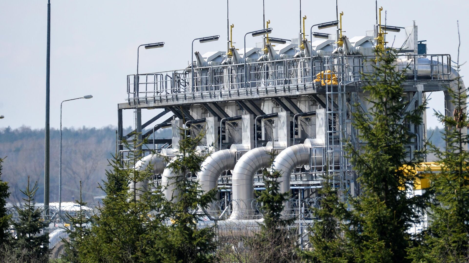 "Газпром" увеличил транзит газа через Украину до максимума