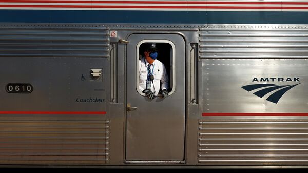 Поезд компании Amtrak
