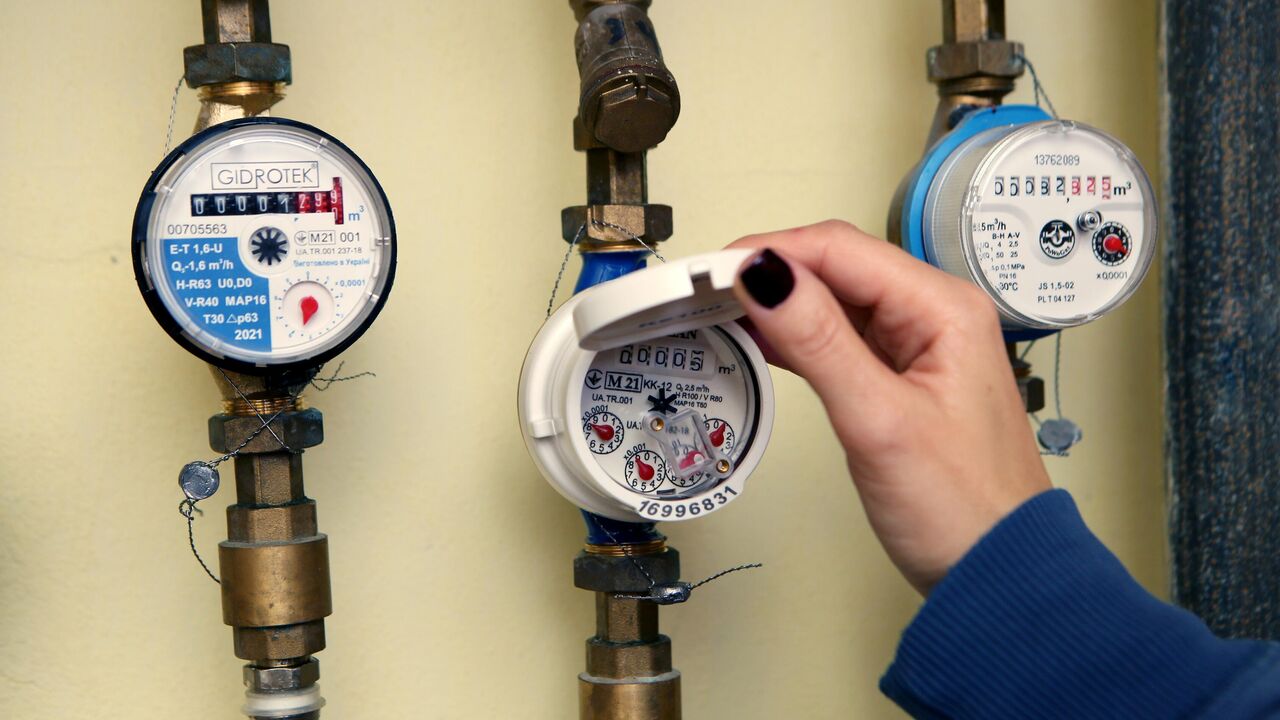 Долг украинцев по ЖКУ превысил 2,5 миллиарда долларов