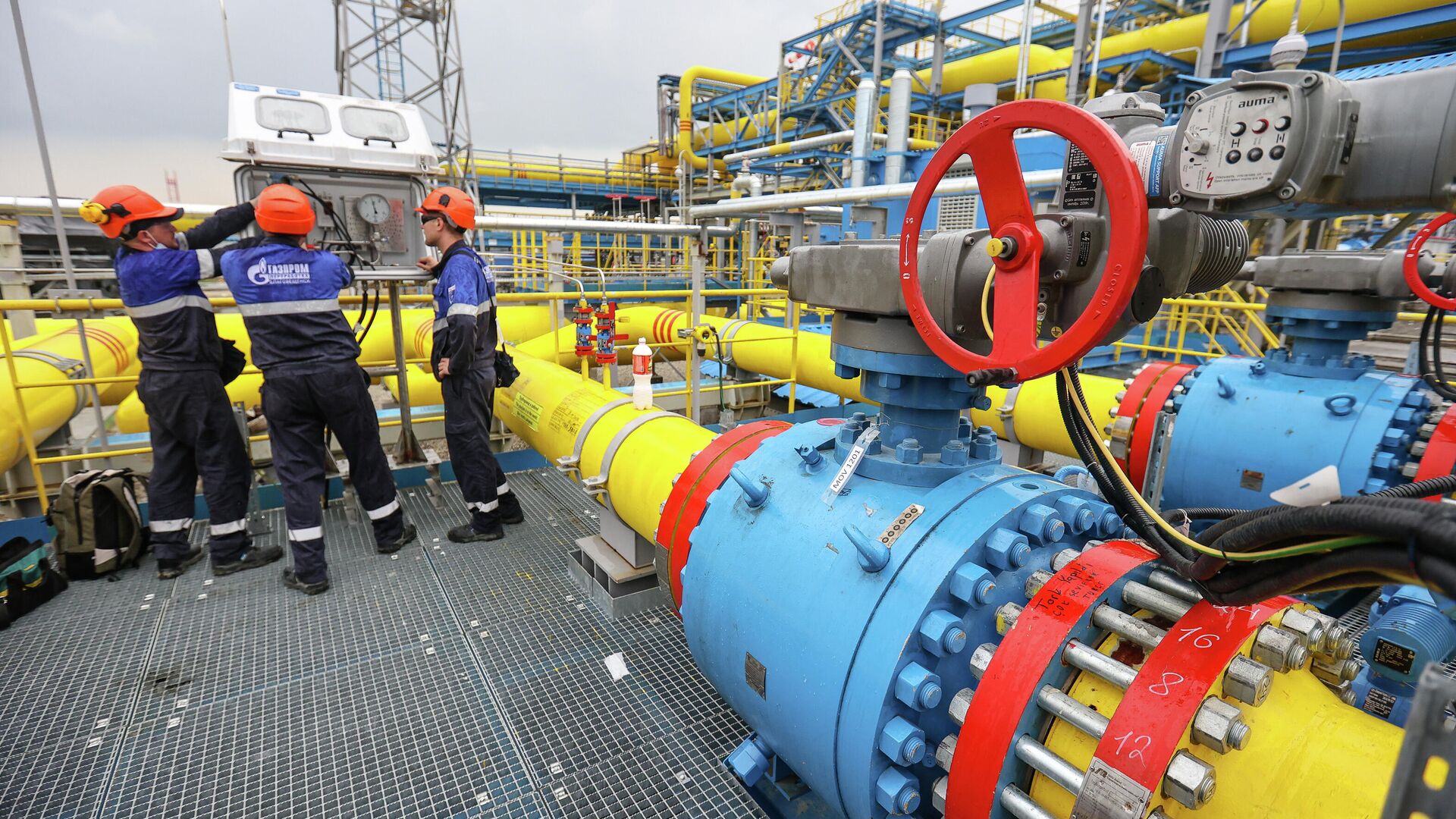 Поставки газа по "Силе Сибири" превысили контракт более чем на 30%