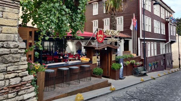 Японский ресторан на одной из улиц Стамбула