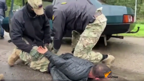 Опубликовано видео задержания подпольных оружейников в регионах РФ