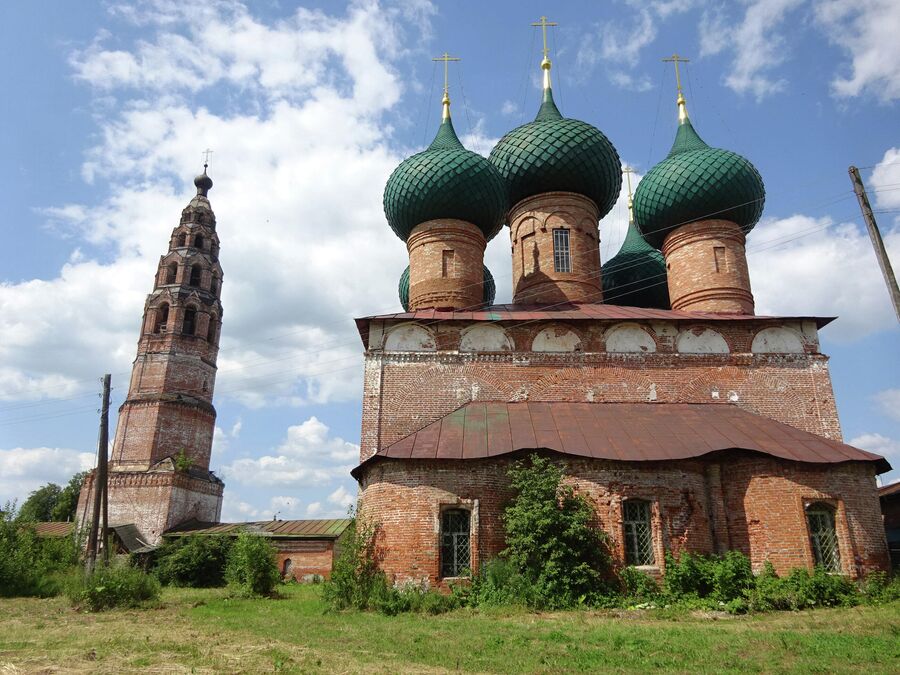 Церковь Рождества пресвятой Богородицы и колокольня