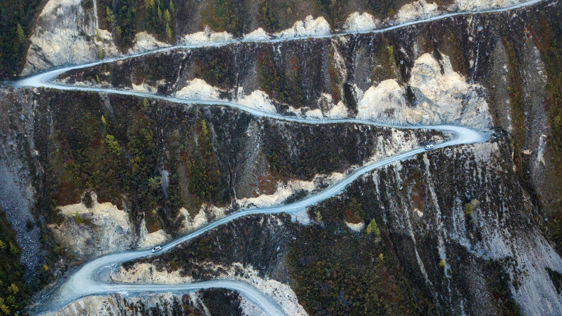 Перевал Кату-Ярык на автомобильной дороге Улаган - Балыкча в Республике Алтай - РИА Новости, 1920, 25.05.2022