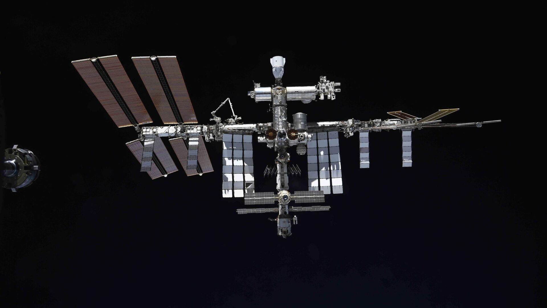 International space station with docked module Science -, 1920, 21.10.2021