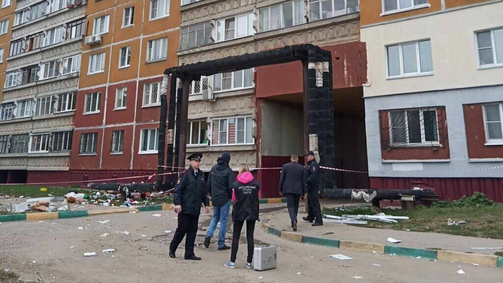 На месте взрыва газовоздушной смеси в жилом доме в Нижнем Новгороде - РИА Новости, 1920, 02.10.2021