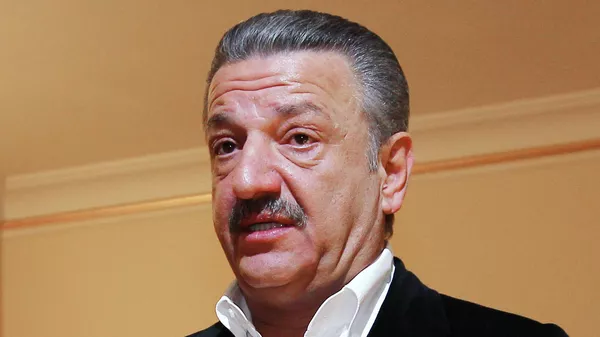 Президент группы АСТ Тельман Исмаилов