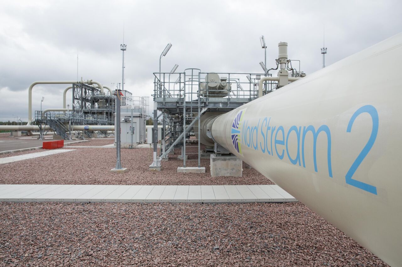 Подрыв северного потока 2. Европа газ северный поток. Газопровод помары ужгород. Газовый трубопровод. Огромные хранилище газа.