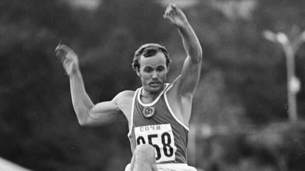 Умер призер Олимпиады в Москве в прыжках в длину Валерий Подлужный