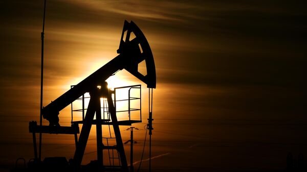 Цены на нефть усилили рост до 5%