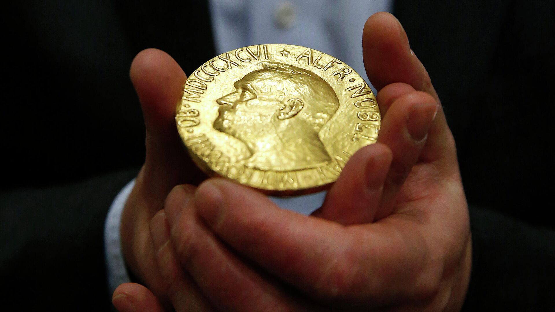 Медаль Нобелевской премии мира 1936 года - РИА Новости, 1920, 06.10.2023