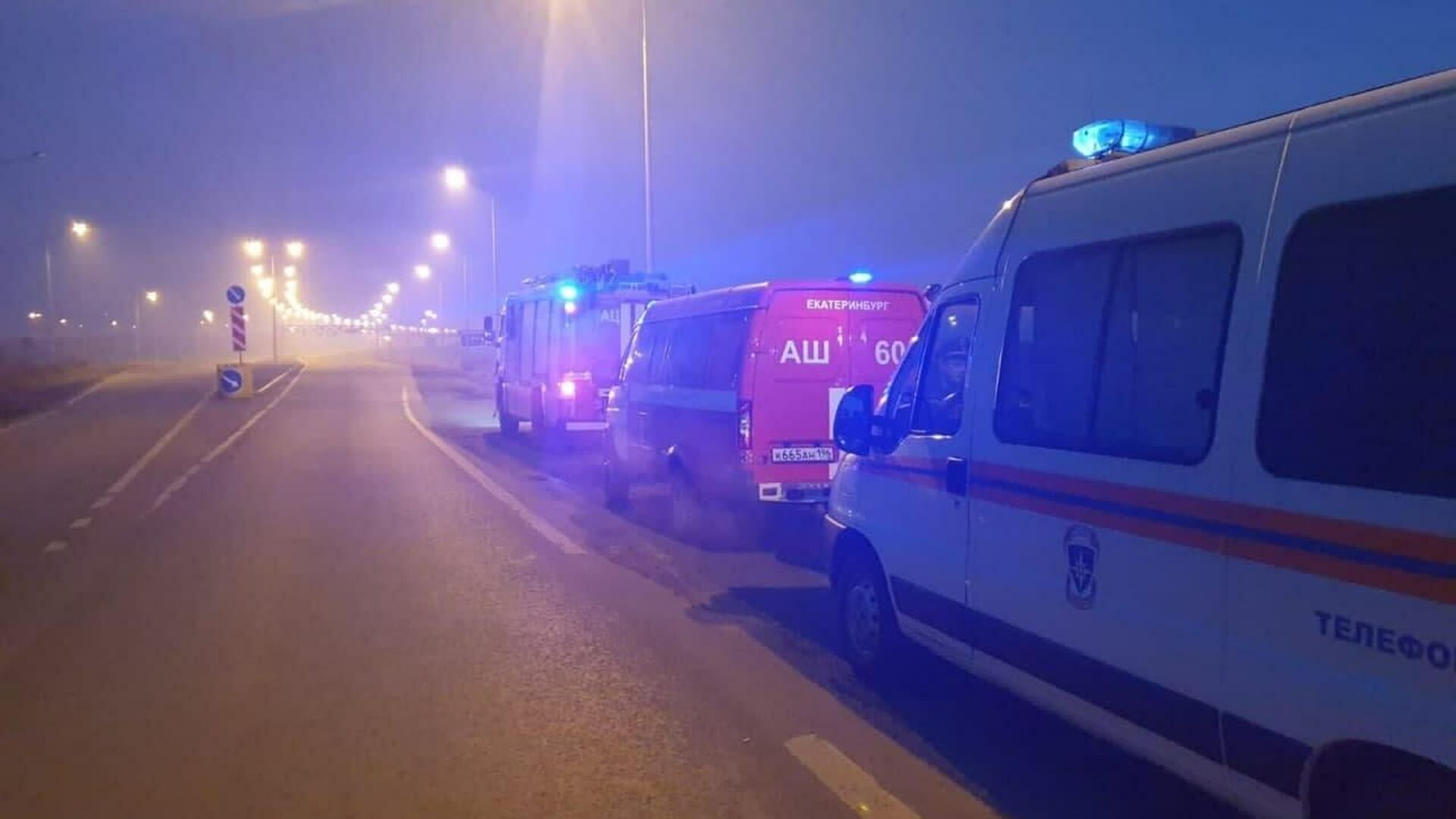 В Екатеринбурге перекрыли еще одну дорогу из-за дыма от тлеющих торфяников