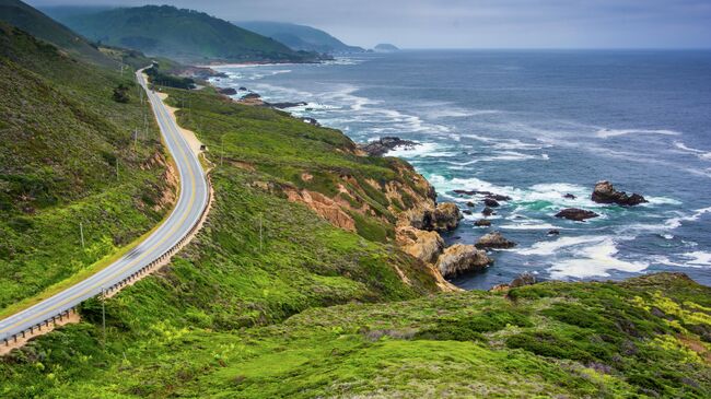 Тихоокеанское побережье в государственном парке Гаррапата, Калифорния