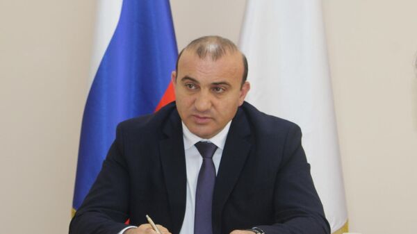 Глава администрации Симферопольского района Республики Крым Дионис Алексанов