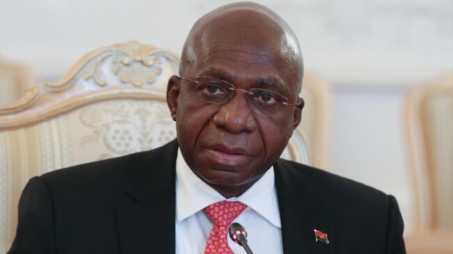 Глава МИД Анголы посетит форум 