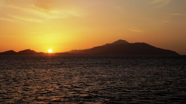 Восход солнца на острове в Египте
