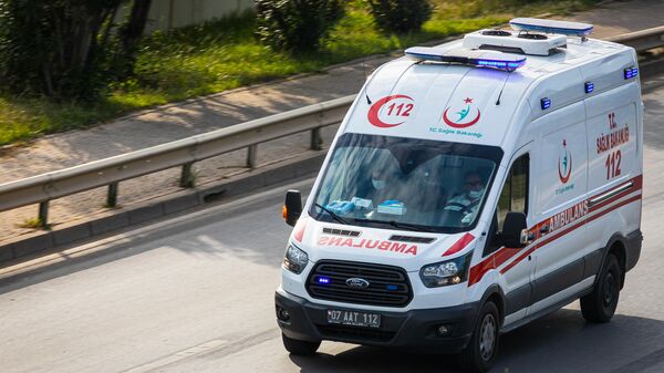 Число пострадавших в ДТП с трамваем в Стамбуле выросло до 33 человек