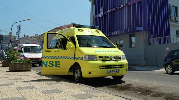 Автомобиль скорой помощи в Албании