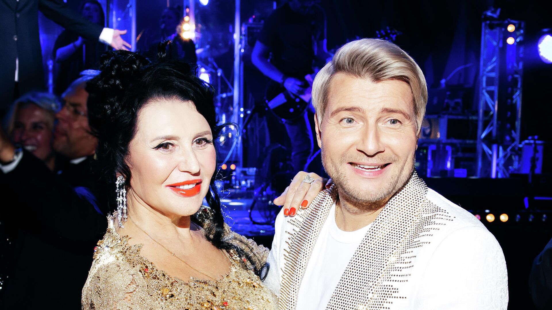 Басков с мамой - РИА Новости, 1920, 27.10.2021