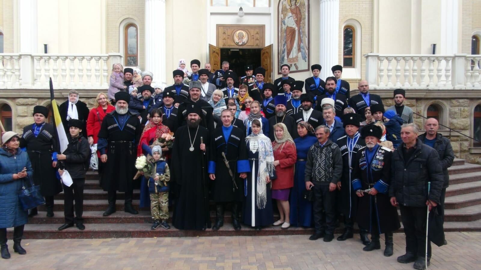 Церемония венчания Олега Фомченкова-Бровко и Ольги Ганеевой - РИА Новости, 1920, 19.10.2021