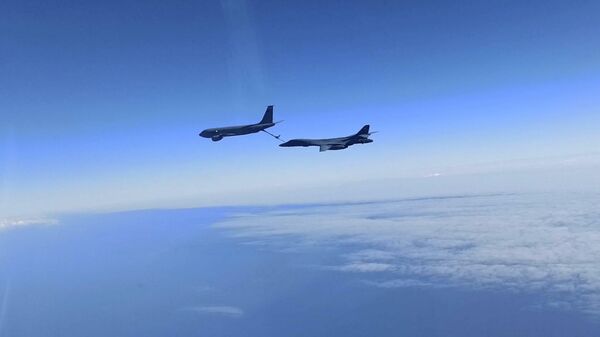 Бомбардировщики США над Черным морем. Кадр видео