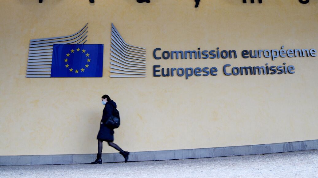 Европарламент поддержал введение пошлин на удобрения из России