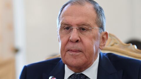 Министр иностранных дел РФ Сергей Лавров во время встречи с главой МИД Боливии Рохелио Майтой в Доме приемов МИД России. Министр иностранных дел РФ Сергей Лавров во время встречи с главой МИД Боливии Рохелио Майтой в Доме приемов МИД России.