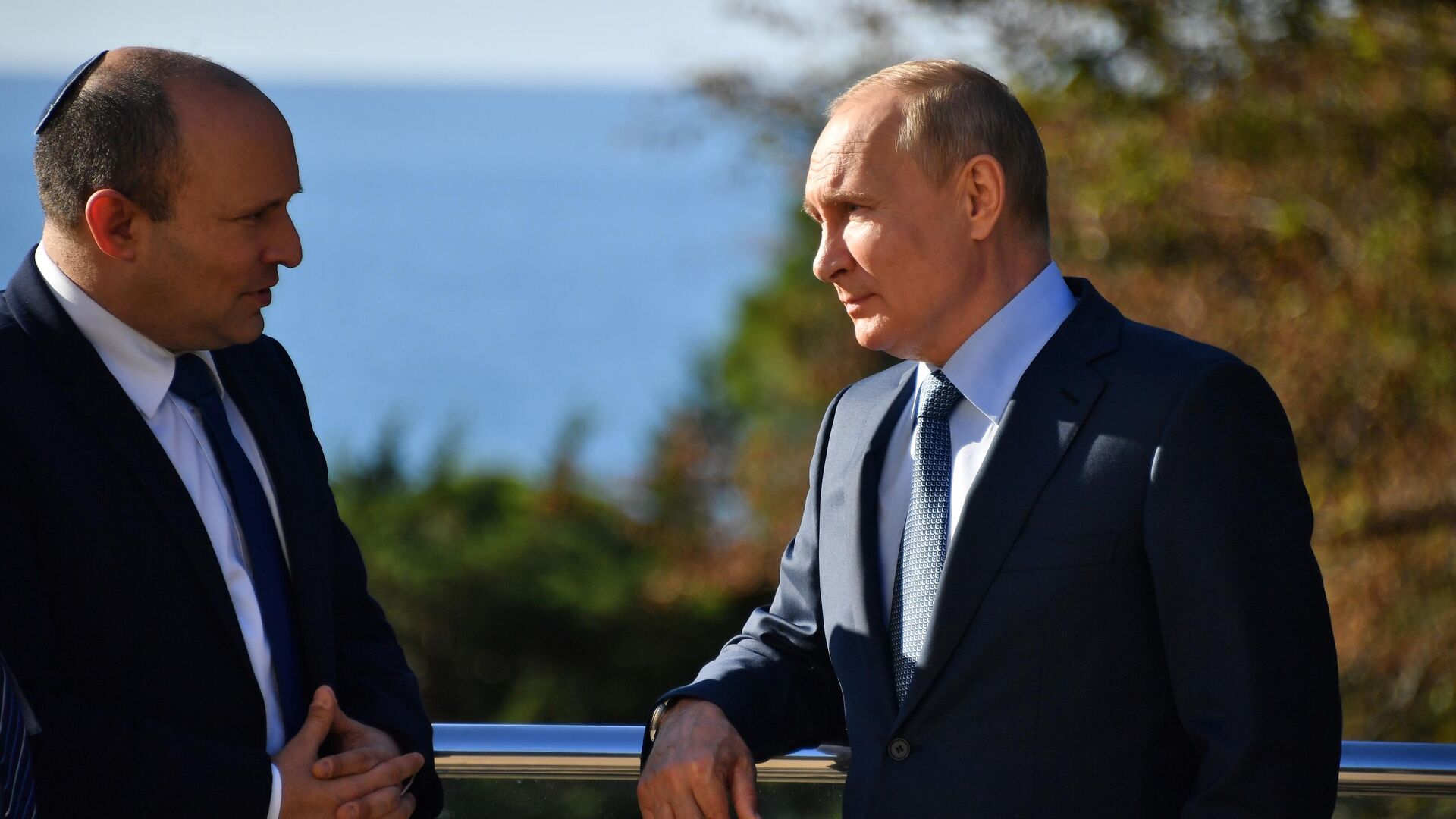 Russian President Vladimir Putin and Israeli Prime Minister Naftali Bennett during a meeting in Sochi - 1920, 10/22/2021