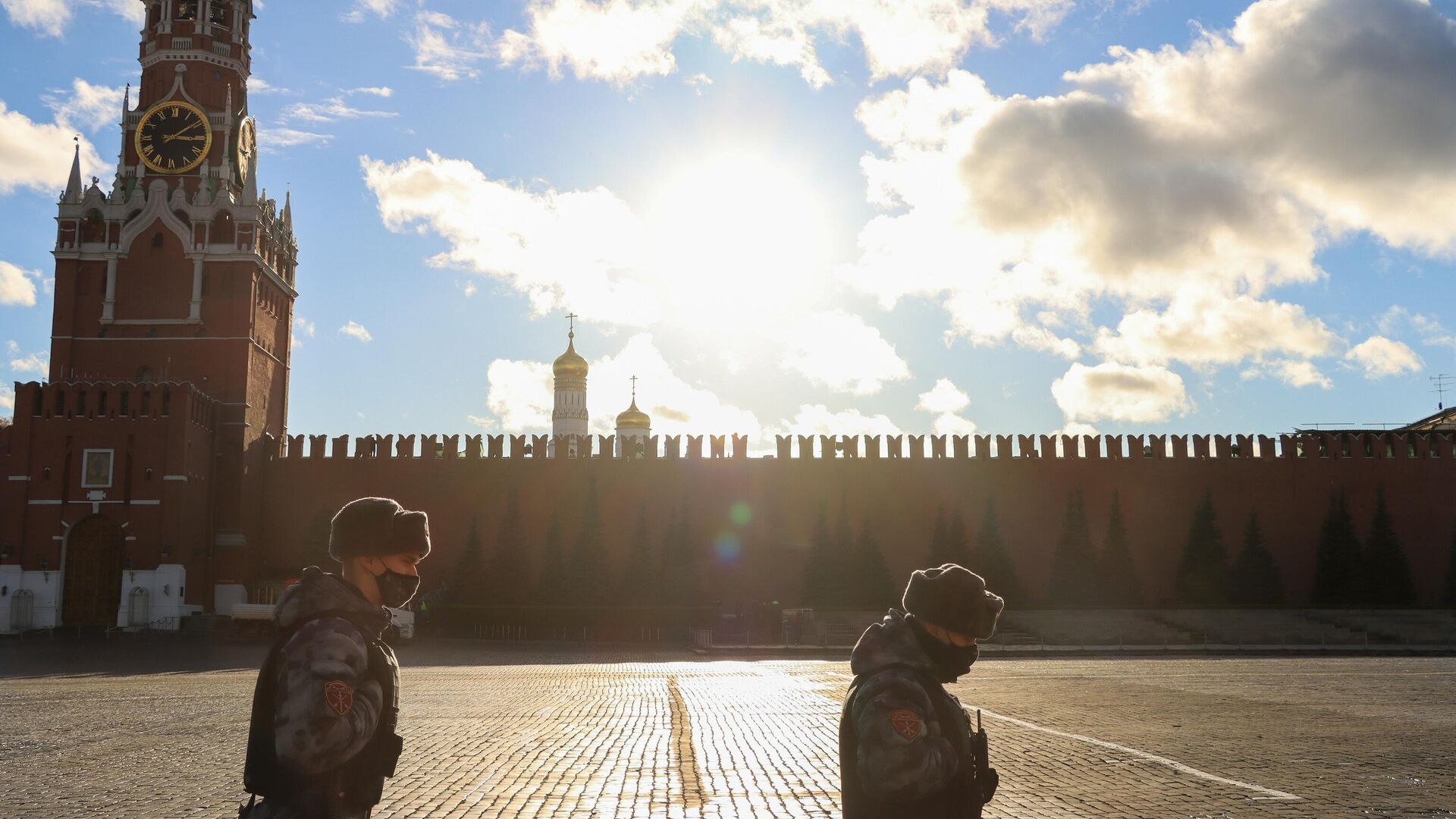 москва кремль стена