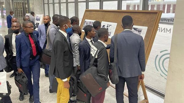 Выставка победителей конкурса имени Стенина в Национальном музее в Конго