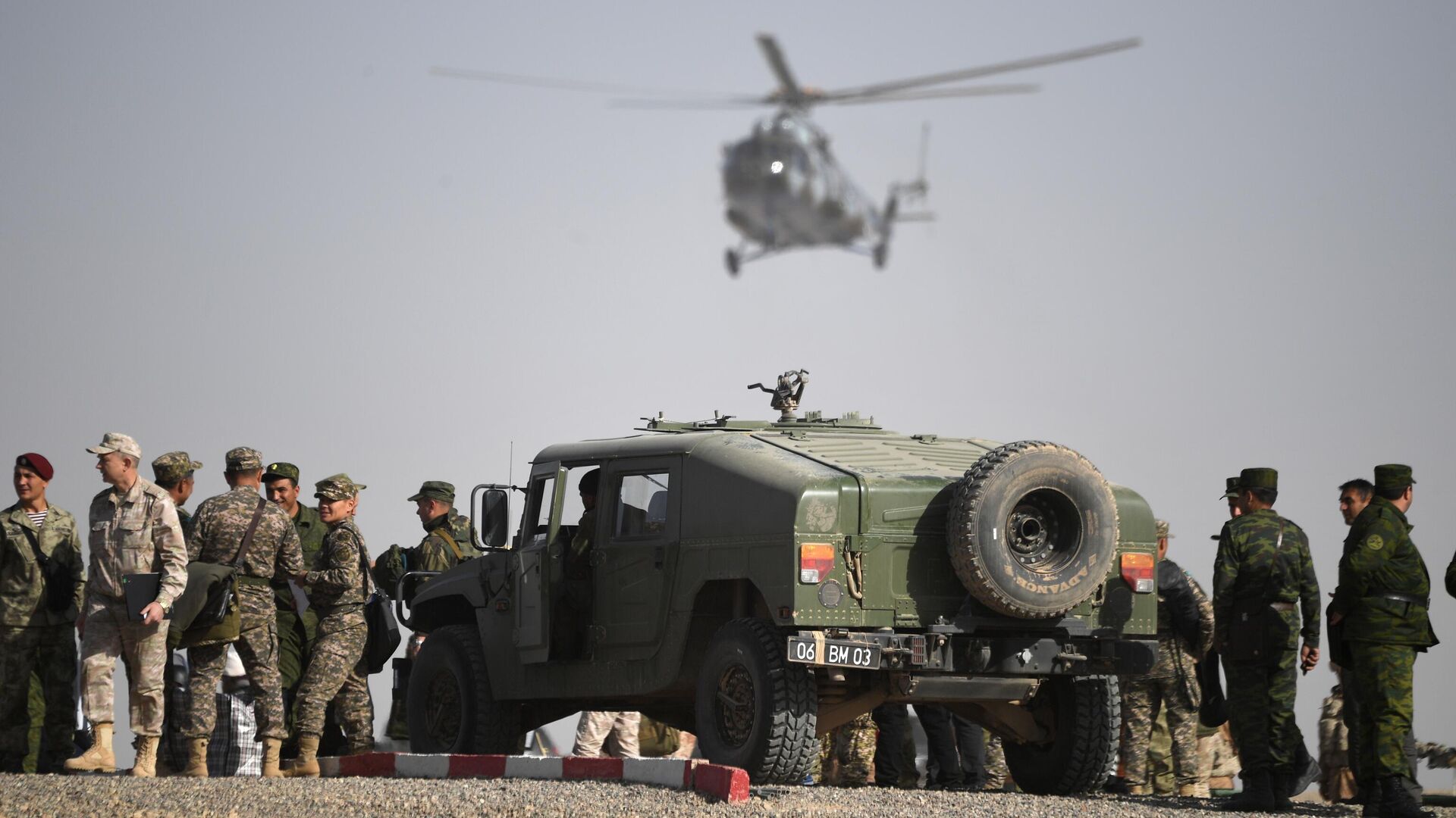 Военнослужащие коллективных сил ОДКБ на учениях Взаимодействие-2021 на полигоне Харбмайдон в Таджикистане - РИА Новости, 1920, 08.11.2021