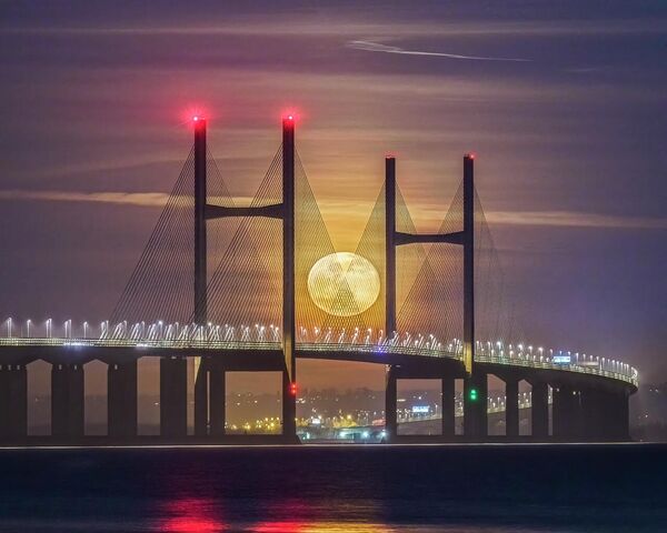 Работа фотографа Itay Kaplan Runner Up, занявшая первое место в категории Landscapes at Night в фотоконкурсе UK Landscape Photographer of the Year 2021 Работа фотографа Itay Kaplan Runner Up, занявшая первое место в категории Landscapes at Night в фотоконкурсе UK Landscape Photographer of the Year 2021
