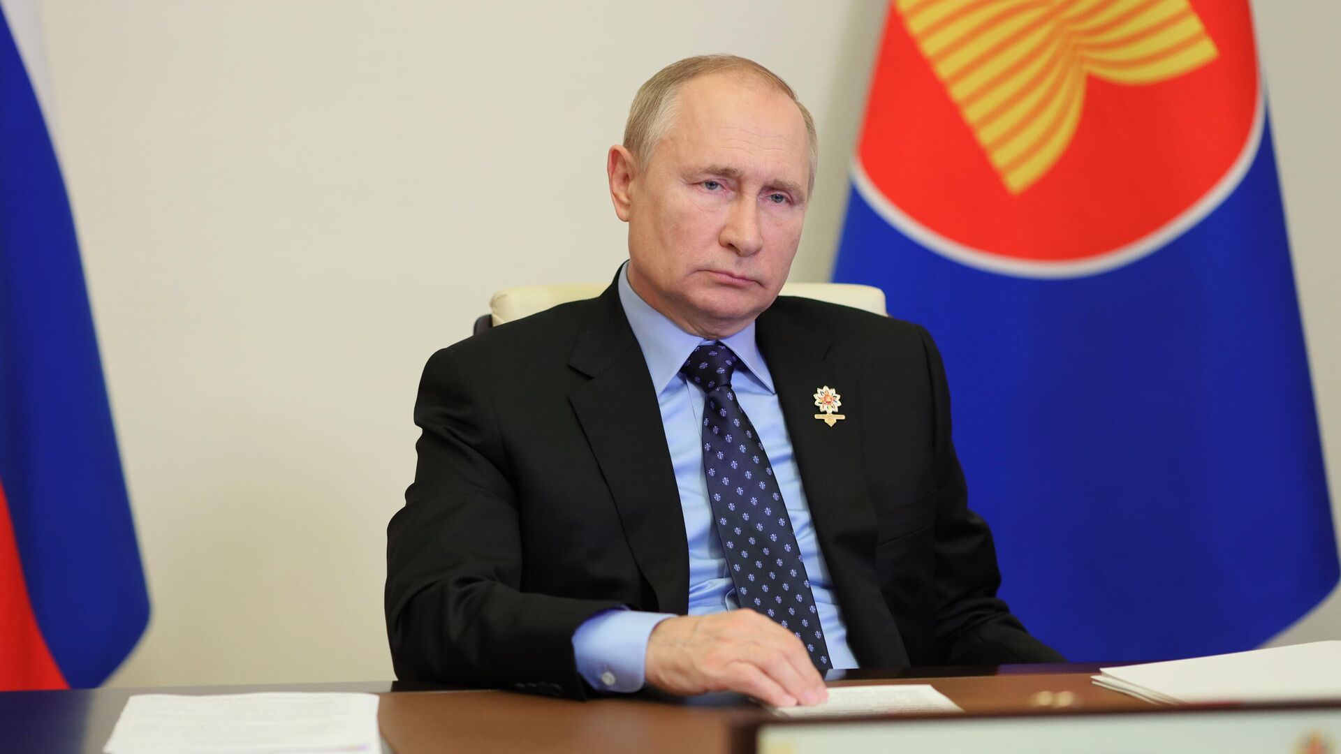 "Путин — главный в Европе". Британцы оценили поручение президента России