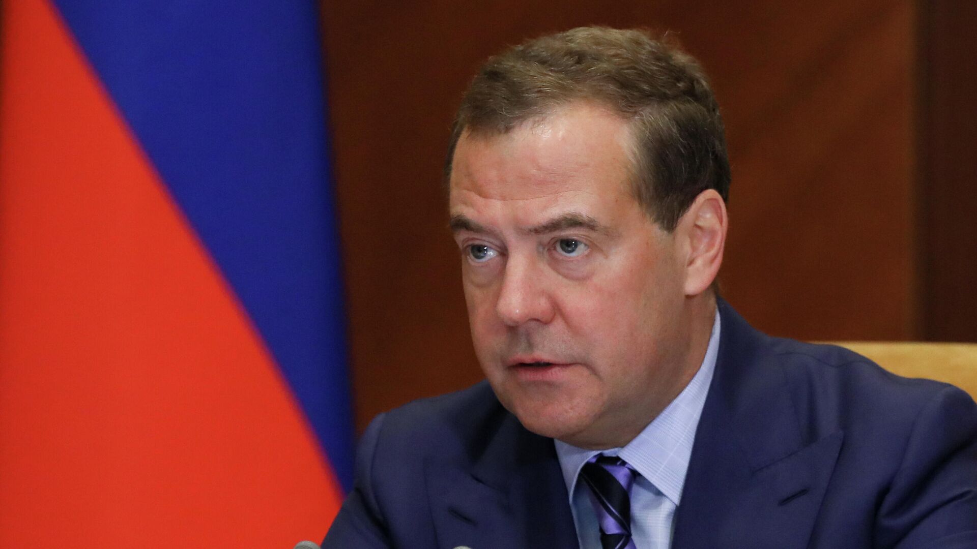 Медведев описал плачевный конец "старой цивилизации" Европы по вине США
