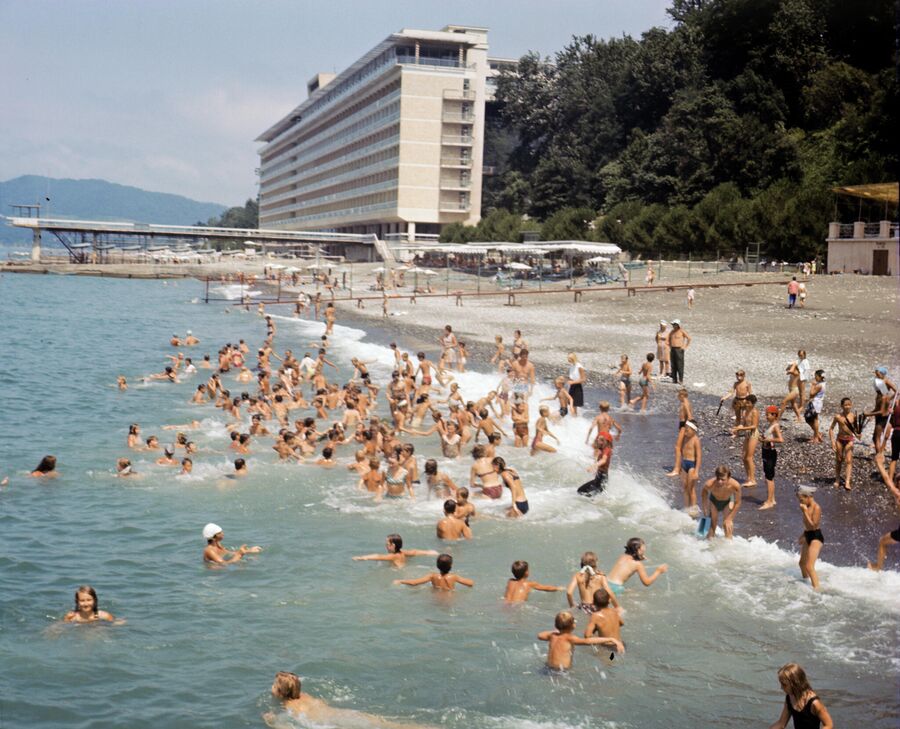 Санаторий Сочи на Черноморском побережье Кавказа. 1972 год