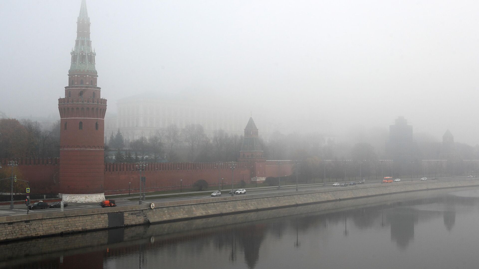 Московский Кремль во время тумана - РИА Новости, 1920, 26.03.2023