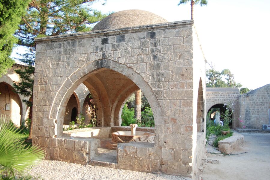 Монастырь Айя Напа на Кипре