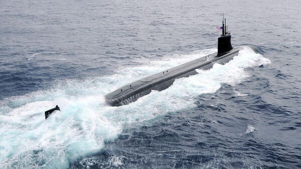 Подводная лодка типа Seawolf USS Connecticut (SSN 22) в Тихом океане