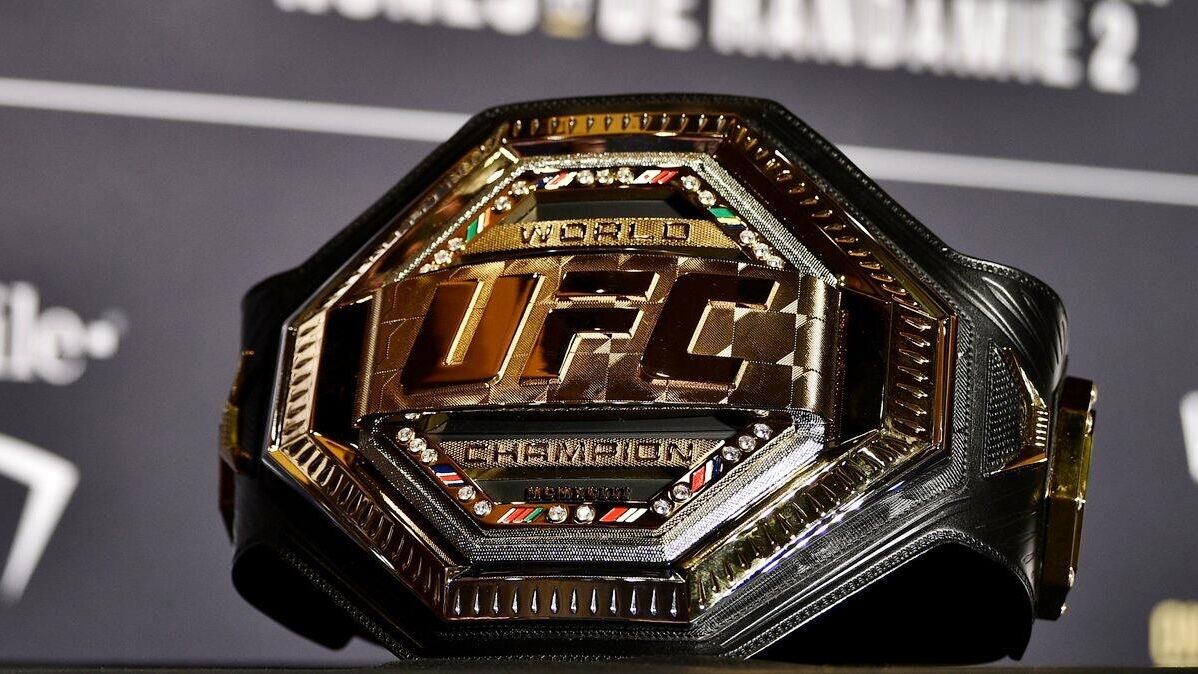 Чемпионский пояс UFC - РИА Новости, 1920, 07.11.2021