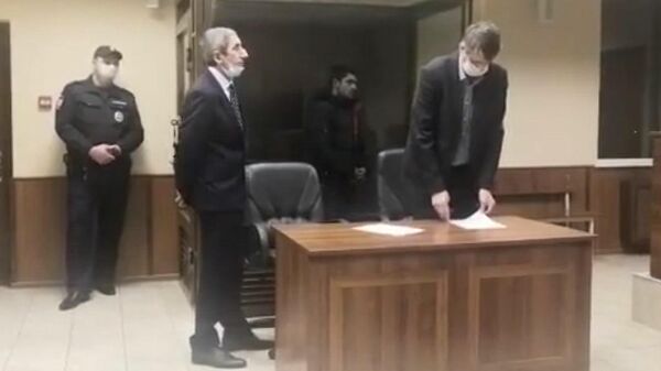 Суд оглашает меру пресечения обвиняемому в покушении на убийство в Новой Москве. Кадр из видео